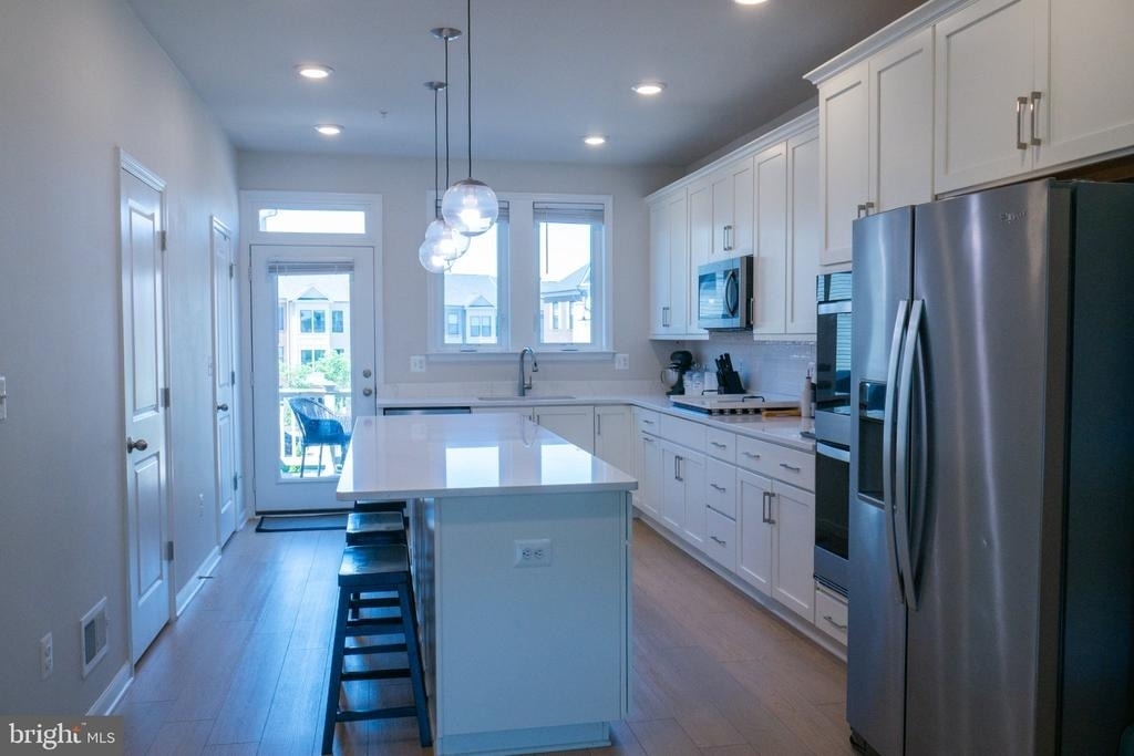 4841 Vista Green Lane - Photo 3
