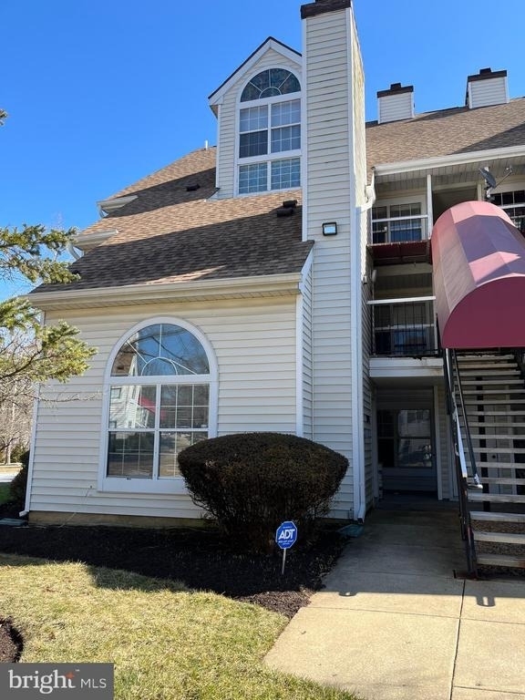 1005 Summerglenn Court - Photo 1