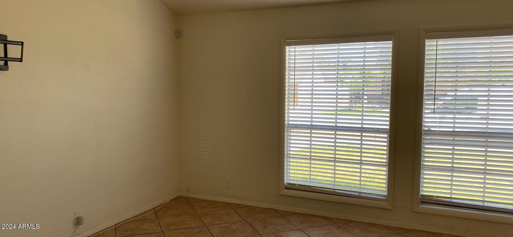 7301 W Georgia Avenue - Photo 2