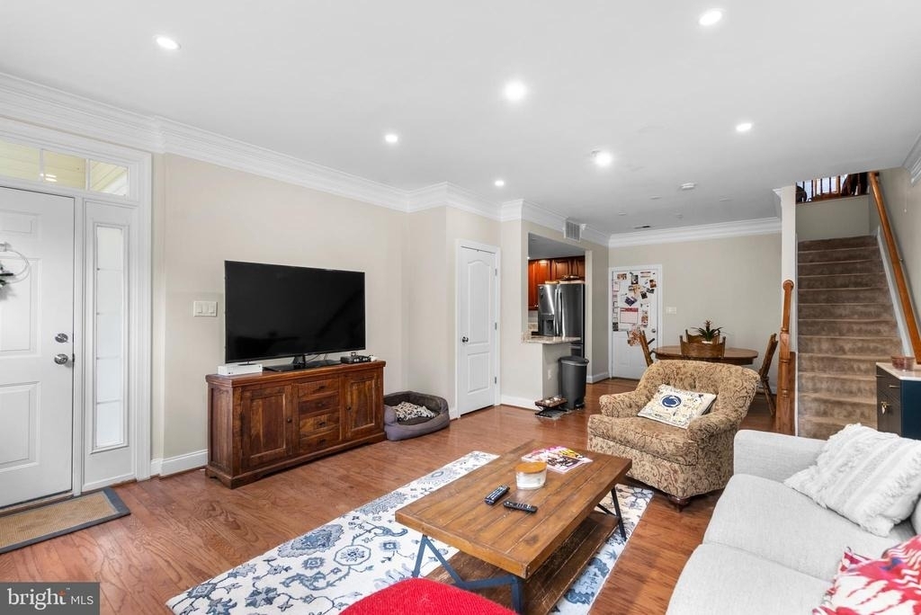 15 Swanton Lane - Photo 4