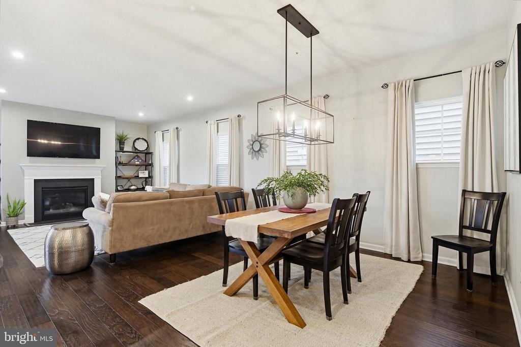 133 Limpkin Avenue - Photo 4