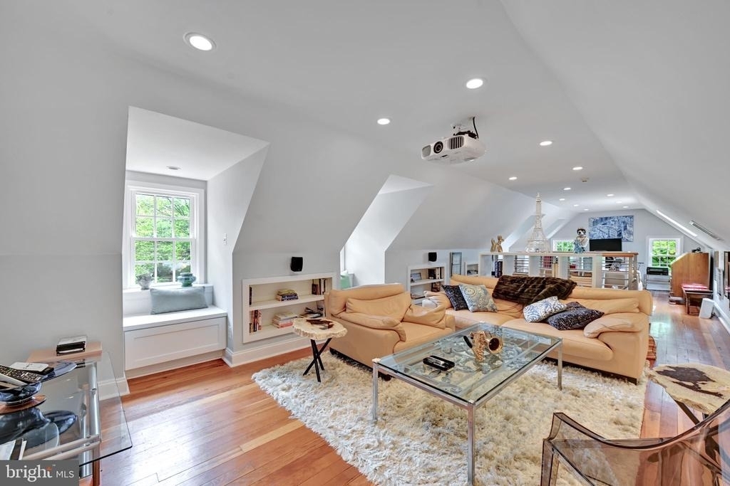 6907 Bradley Boulevard - Photo 103