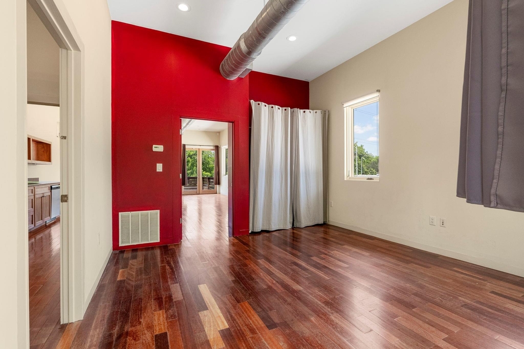 4015 Guadalupe St - Photo 11