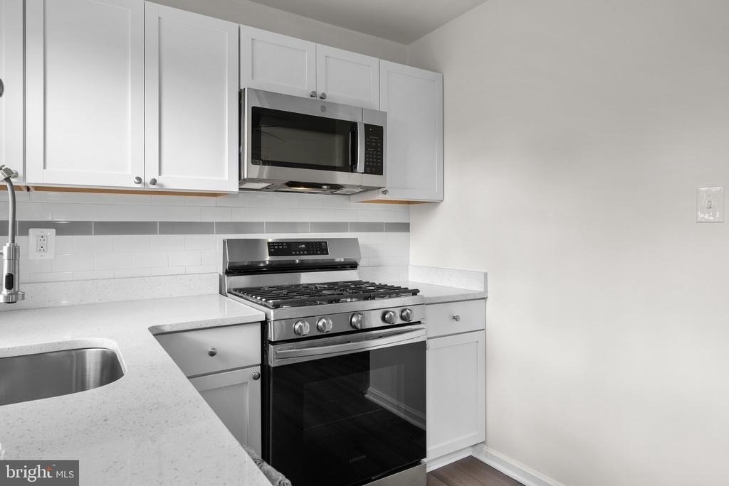 10110 Mckenney Avenue - Photo 12