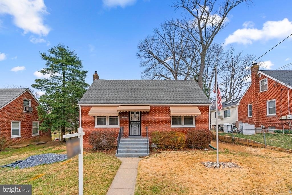 10110 Mckenney Avenue - Photo 0