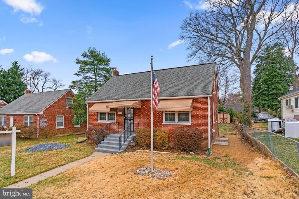 10110 Mckenney Avenue - Photo 2