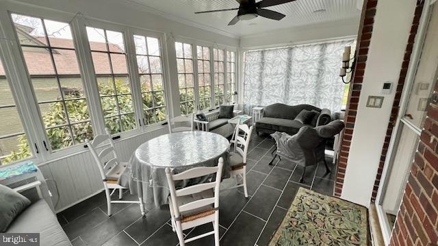 9102 Flower Avenue - Photo 12