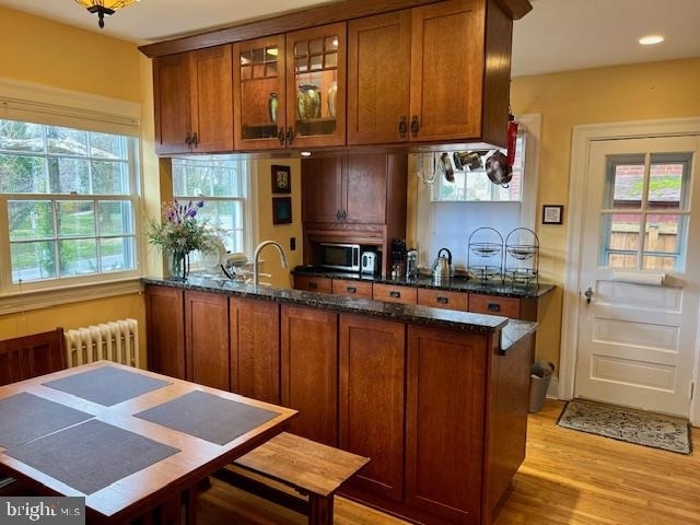 9102 Flower Avenue - Photo 2