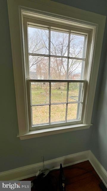 9102 Flower Avenue - Photo 17