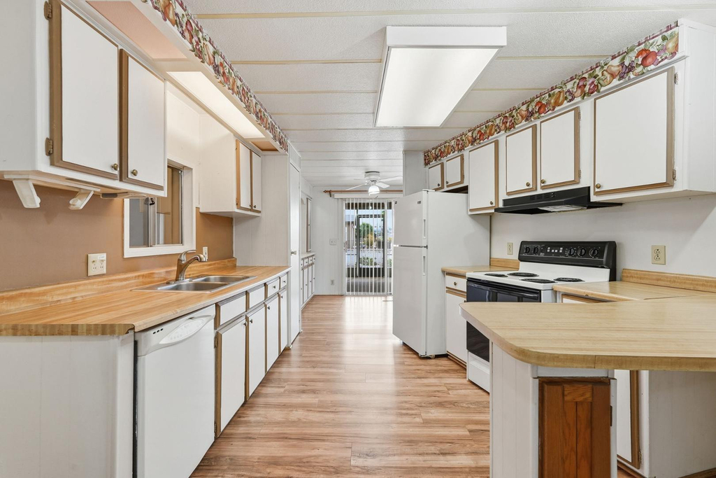 2431 N Higley Road - Photo 7