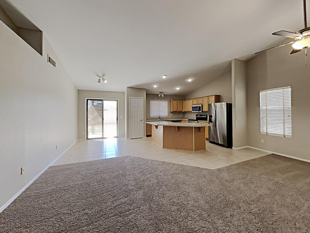 16206 N 137th Drive - Photo 4