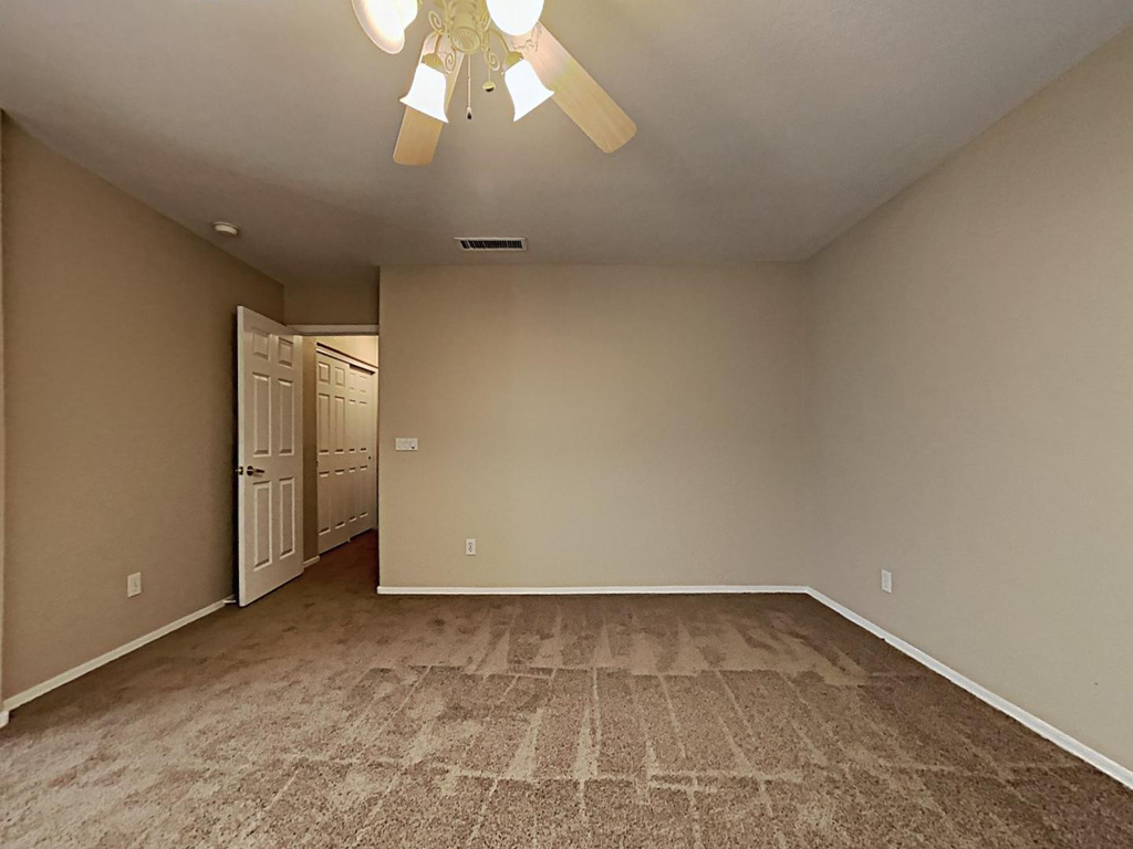 16206 N 137th Drive - Photo 10