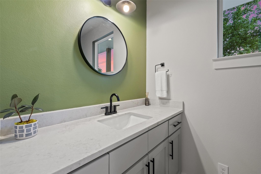 22218 Briarcliff Dr - Photo 16