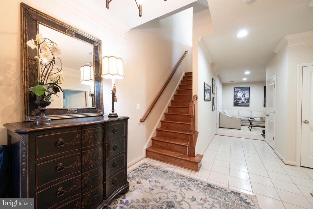 7822 Tilghman Street - Photo 3