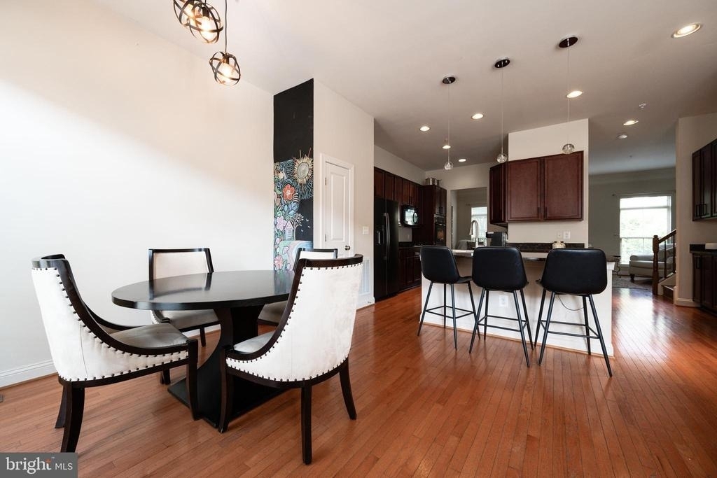 7822 Tilghman Street - Photo 8