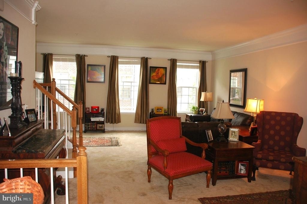6061 Talbot Drive - Photo 8