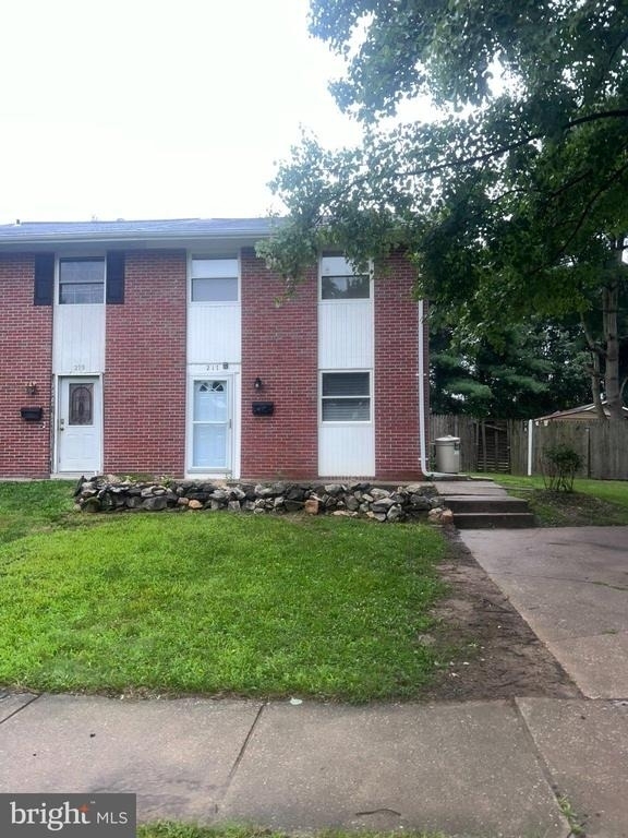 217 Haverhill Road - Photo 0