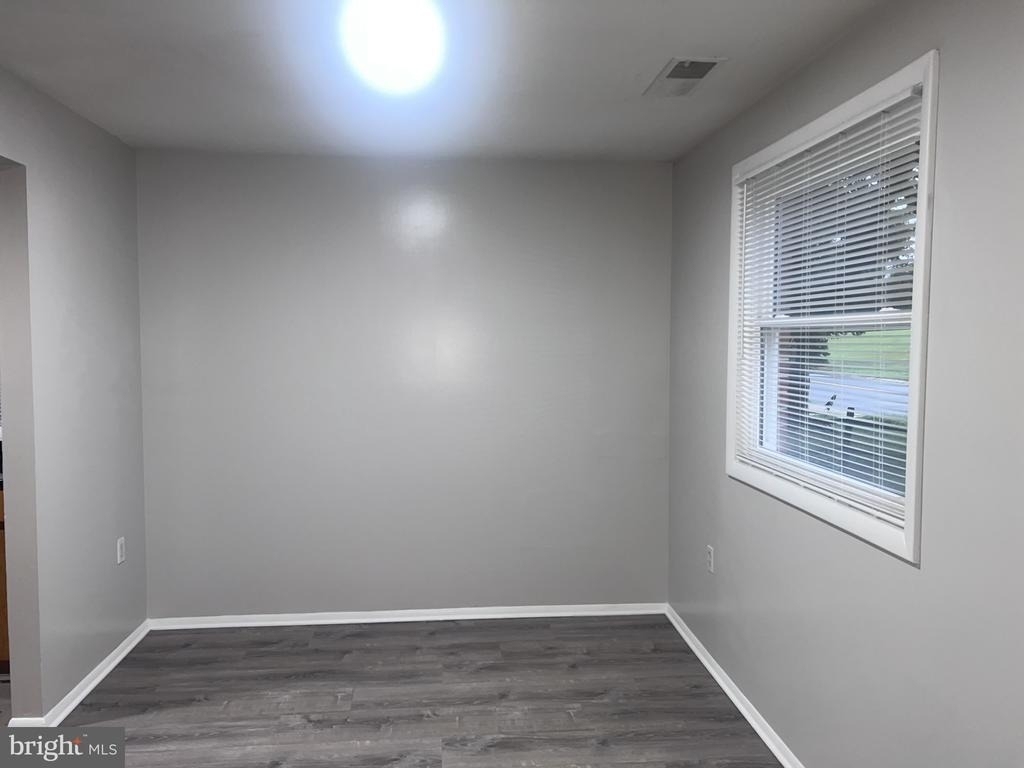 217 Haverhill Road - Photo 2