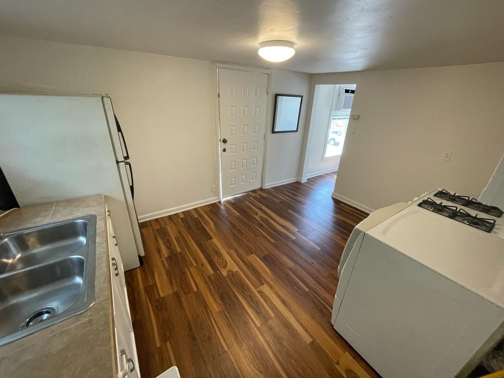 6404 Ponca St - Photo 2