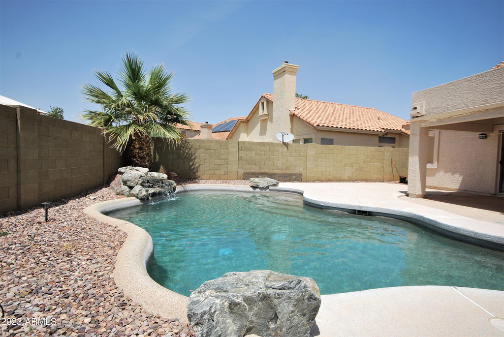 1227 E Glenhaven Drive - Photo 17