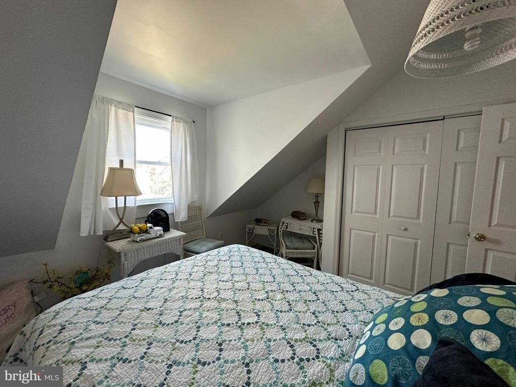 9217 Annapolis Avenue - Photo 7