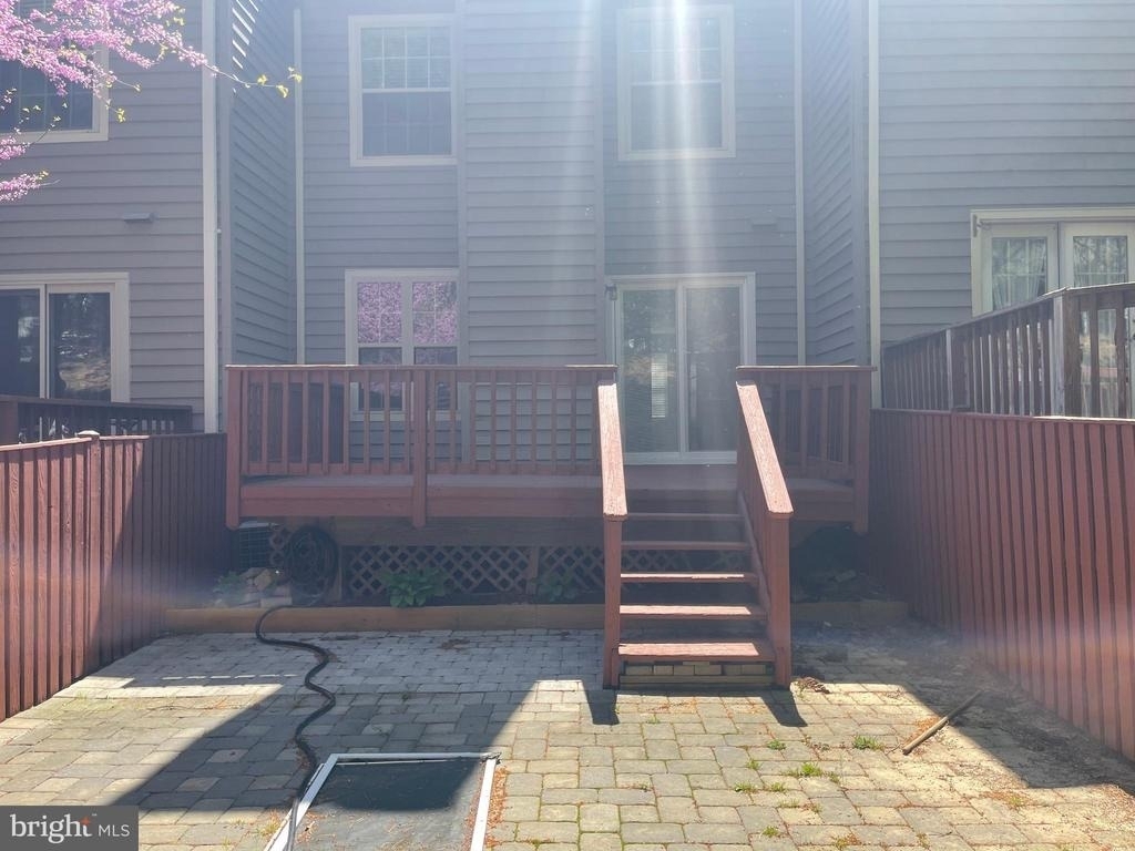 9324 Town Place Drive - Photo 18