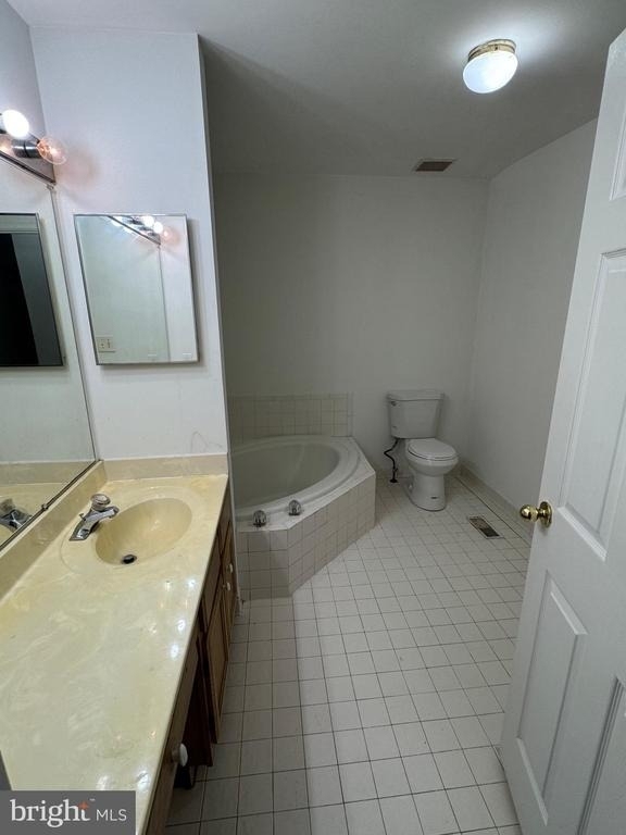 9324 Town Place Drive - Photo 16