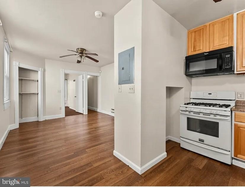 4215 Connecticut Avenue - Photo 10