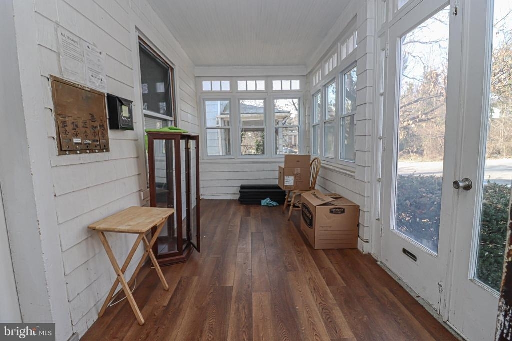 4215 Connecticut Avenue - Photo 2