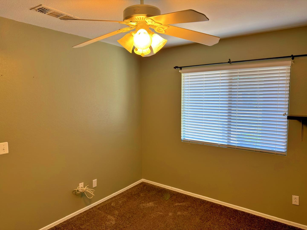 30479 N Bareback Trail - Photo 23