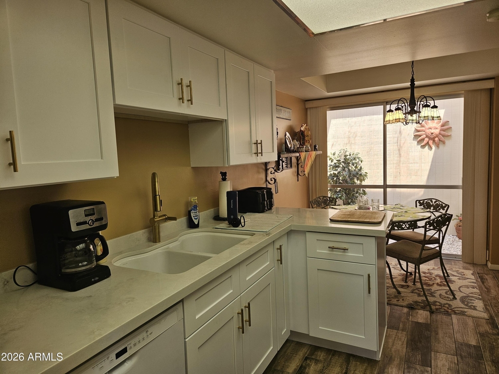 6851 E Golden Hills Way - Photo 13