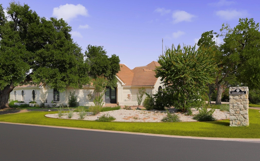 21 Cousteau Ln - Photo 0