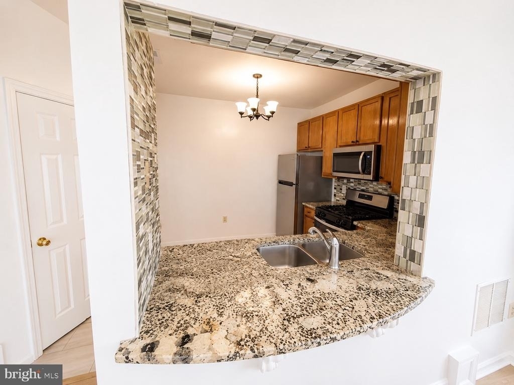 308 Assembly Point Court - Photo 4