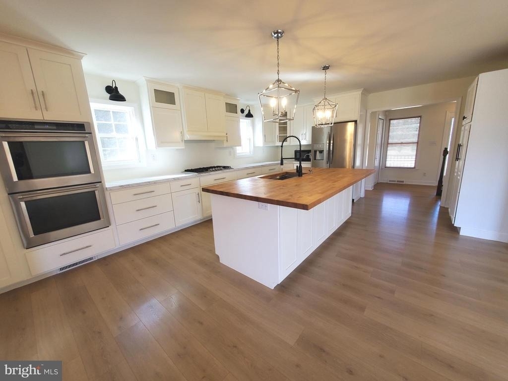 614 E Pebworth Road - Photo 22