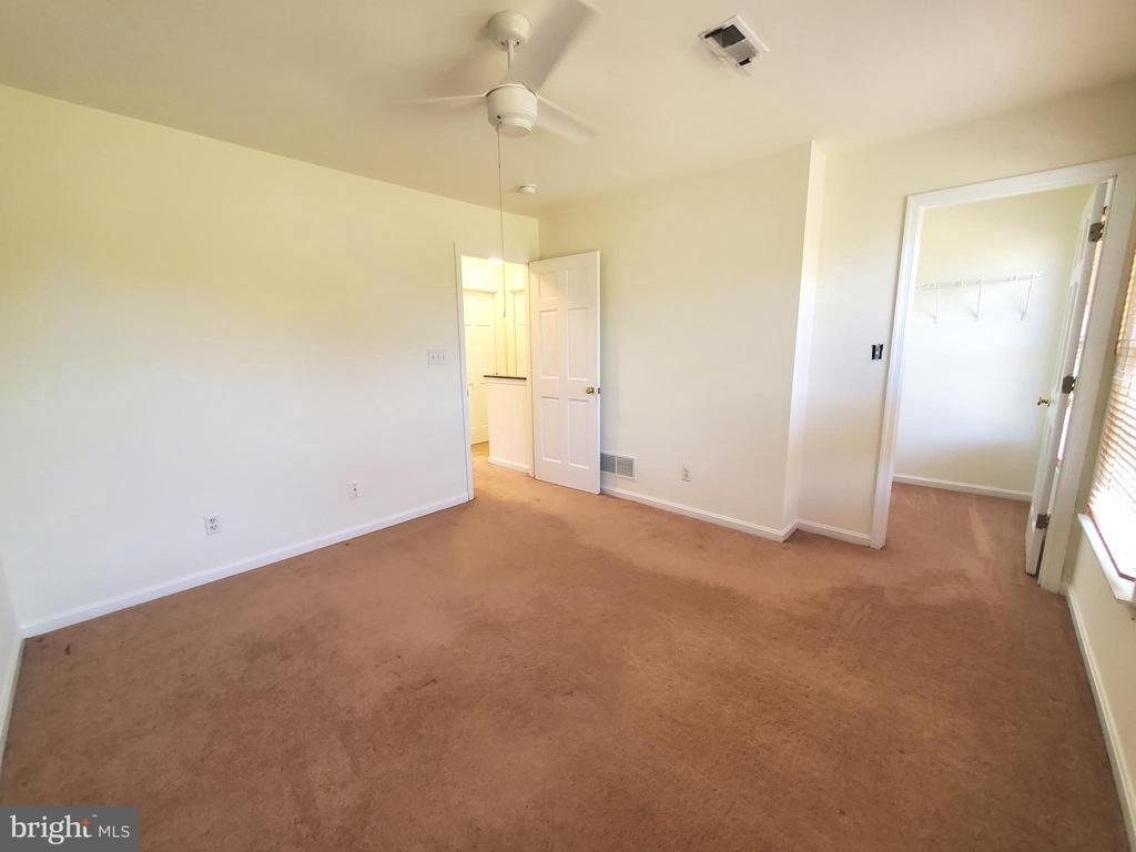 614 E Pebworth Road - Photo 36