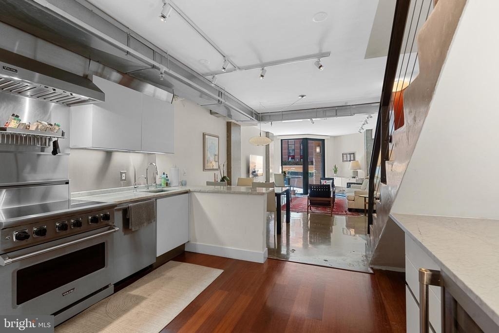 616 E Street Nw - Photo 11