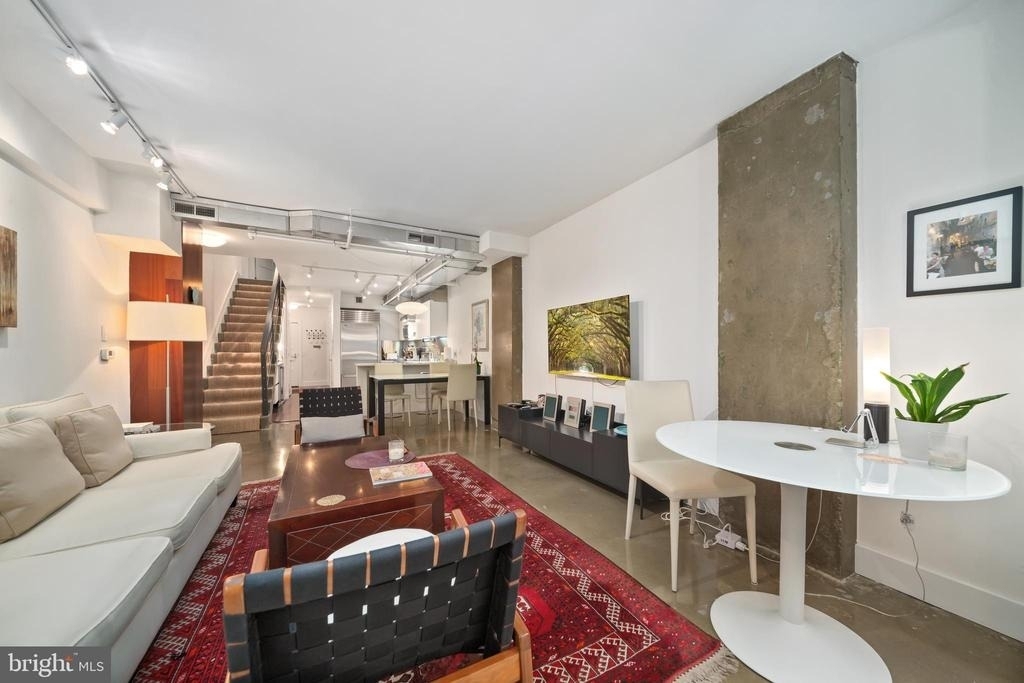 616 E Street Nw - Photo 3