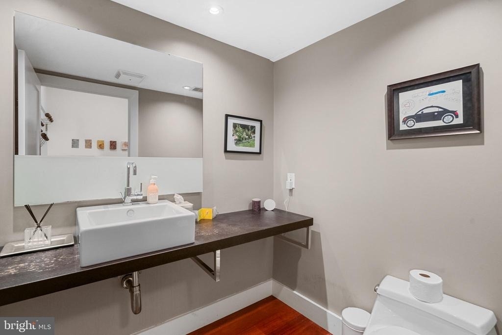 616 E Street Nw - Photo 10