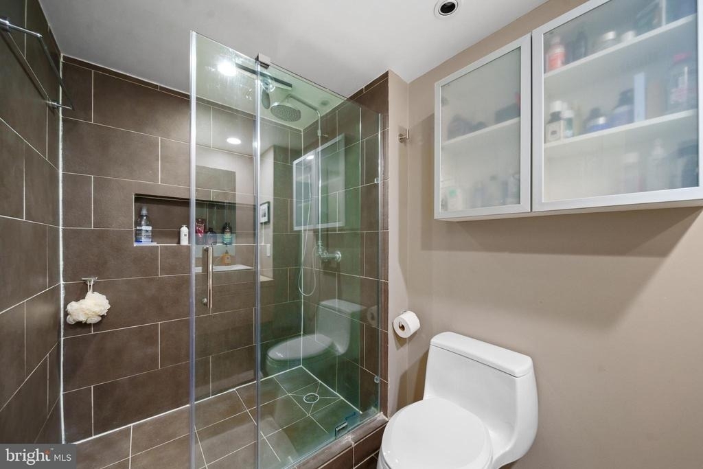 616 E Street Nw - Photo 22