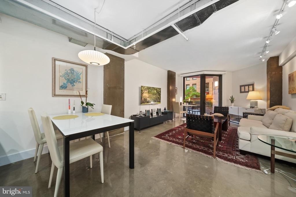 616 E Street Nw - Photo 0