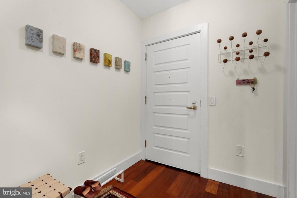 616 E Street Nw - Photo 8