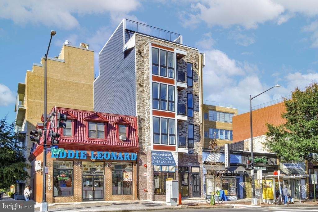 3304 Georgia Avenue Nw - Photo 2