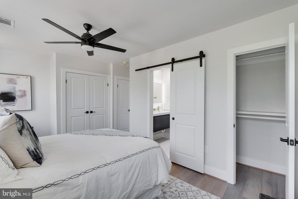 1323 Childress Street Ne - Photo 18