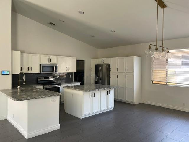 2670 E Hulet Drive - Photo 5