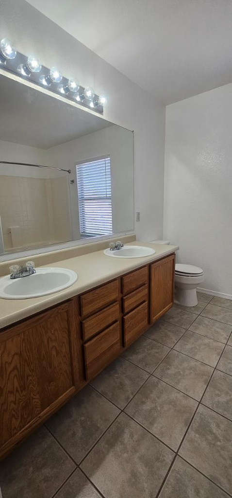 18611 N 22nd Street - Photo 8