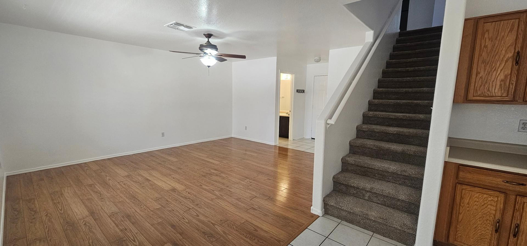 18611 N 22nd Street - Photo 5