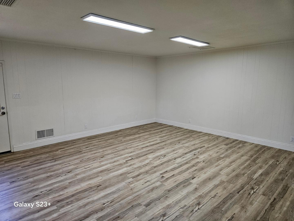 531 E Laguna Drive - Photo 16