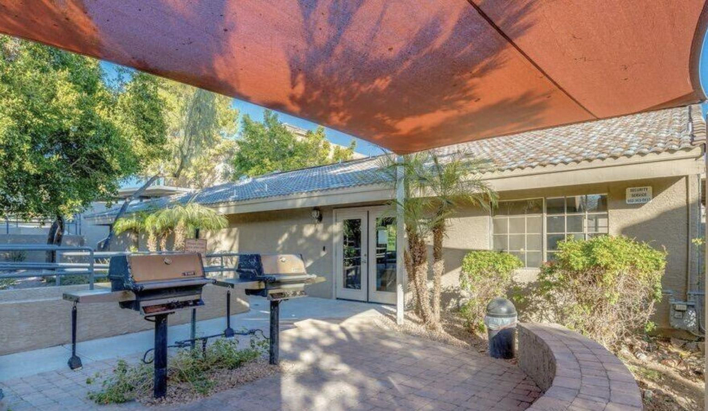 1720 E Thunderbird Road - Photo 2