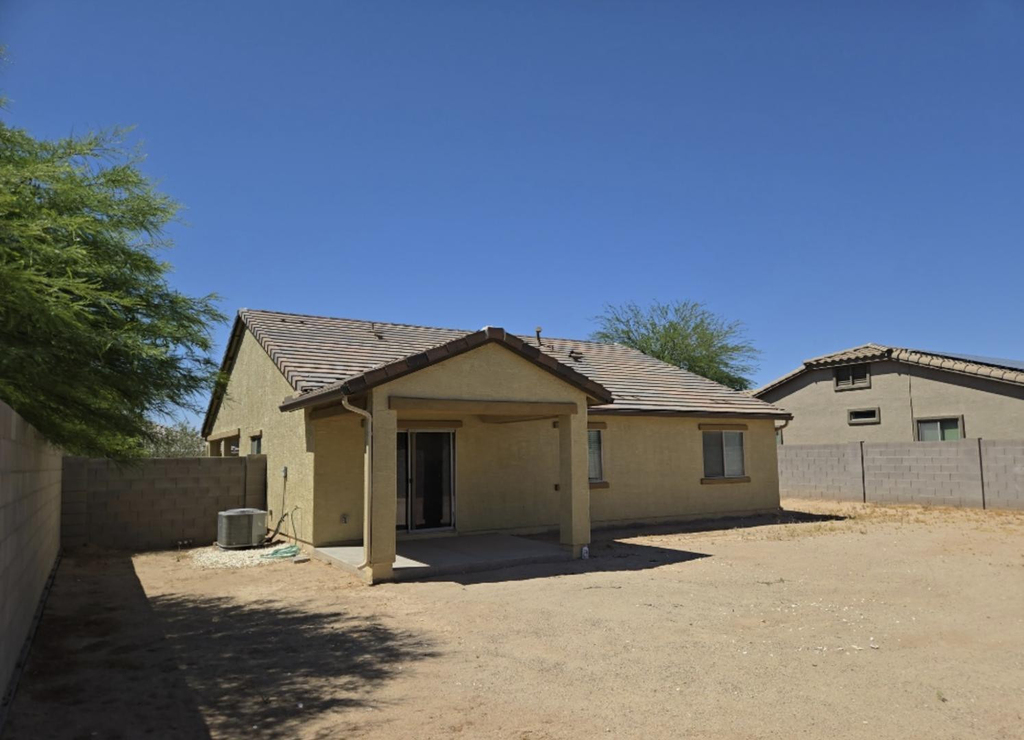 494 W Black Hawk Place - Photo 4