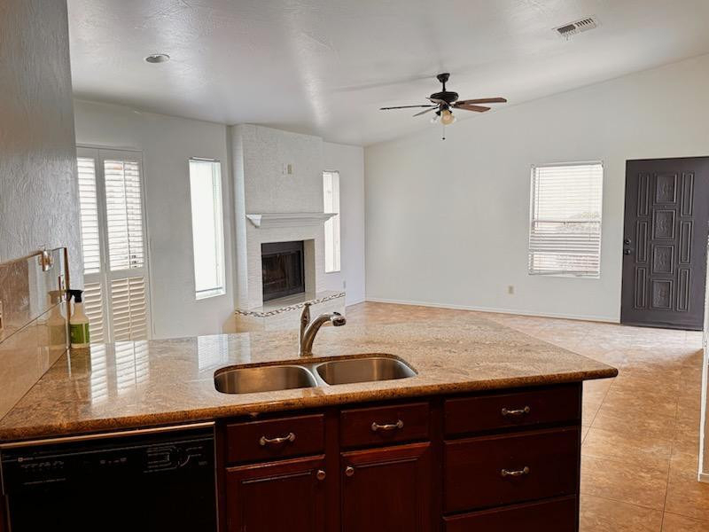 1043 S Rose - Photo 7